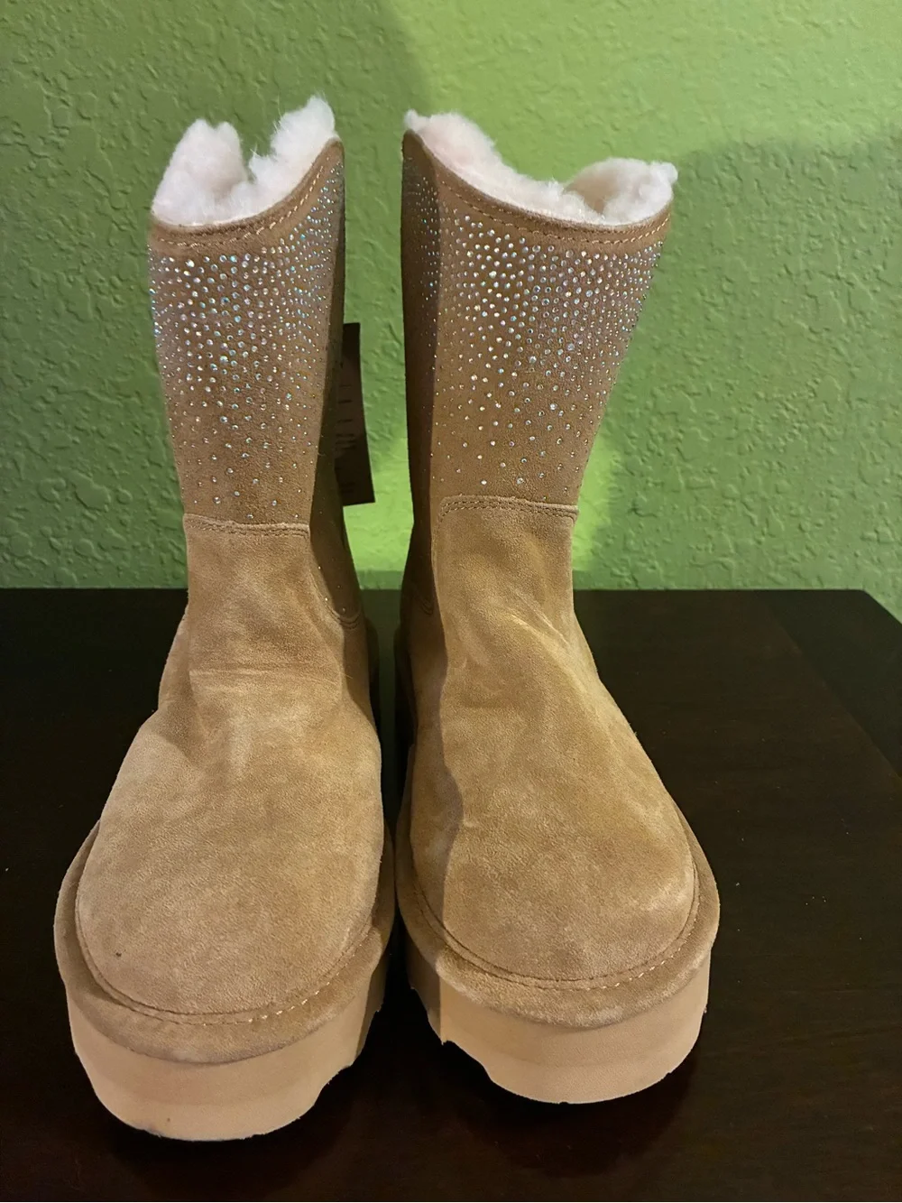 BearPaw Tan Suede Mid-Calf Boot with Sparkle Studs size 7 BNWT